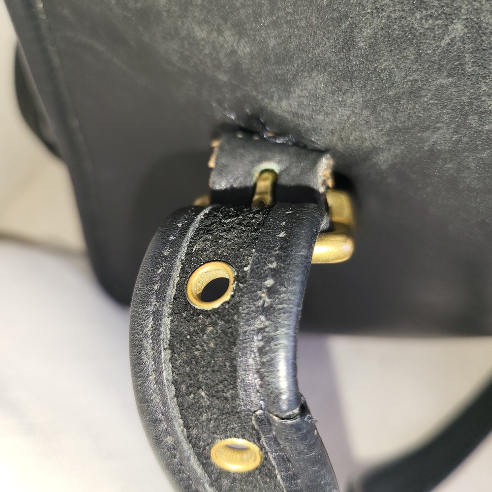 Coach Black Leather Shoulder Bag with Gold Hardware - Picture 9 of 9